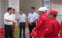 铜梁区区委书记、区长慰问公司一线员工